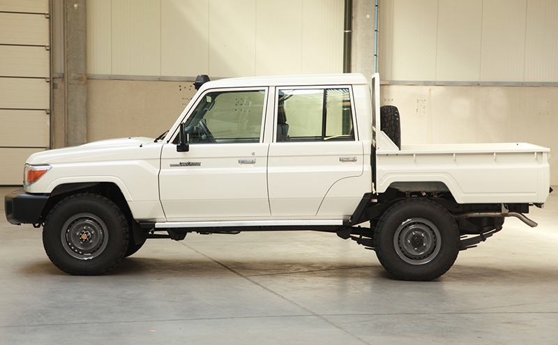 LAND CRUISER 70 Series | TOYOTA Meet the rugged African legend